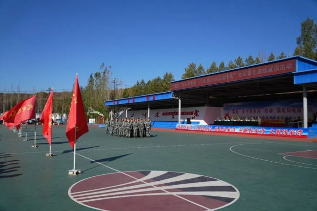 1792801294531422.jpeg 军歌嘹亮,迷彩如林_副本.jpg